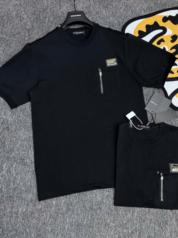 Tshirt Dolce Mix Tag and Khoá hoạ tiết - Hình ảnh 3
